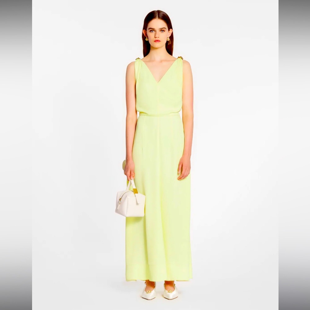 Lanvin Sleeveless B Neck Flare MIDI Dress Gown in Satin. Size 40 Fr.